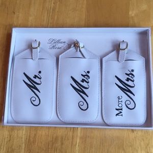 Lillian Rose Set card holder new